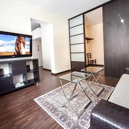 Downtown Apartment Клайпеда Экстерьер фото