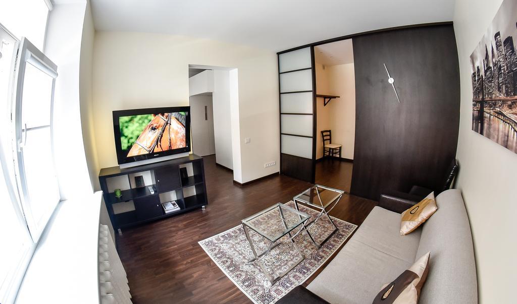 Downtown Apartment Клайпеда Экстерьер фото